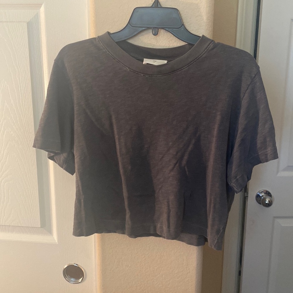7 For All Mankind Girlfriend Tee in Charcoal 100% Cotton